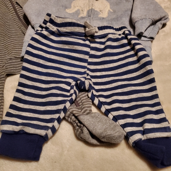 Burts Bees sleeper and outfit bundle - Picture 8 of 14